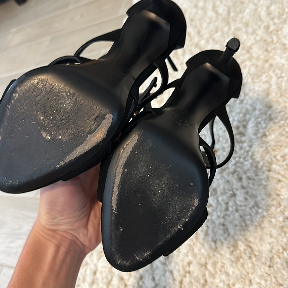 Giuseppe Zanotti Black and Gold Embellished Cutout Sandals - Picture 5 of 7
